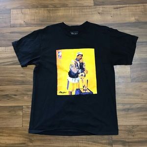 Almanac Brand Kobe Trophy Tee sz large men’s